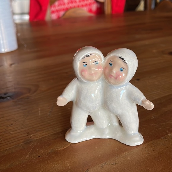 Vintage Porcelain Snow Babies - Picture 2 of 7